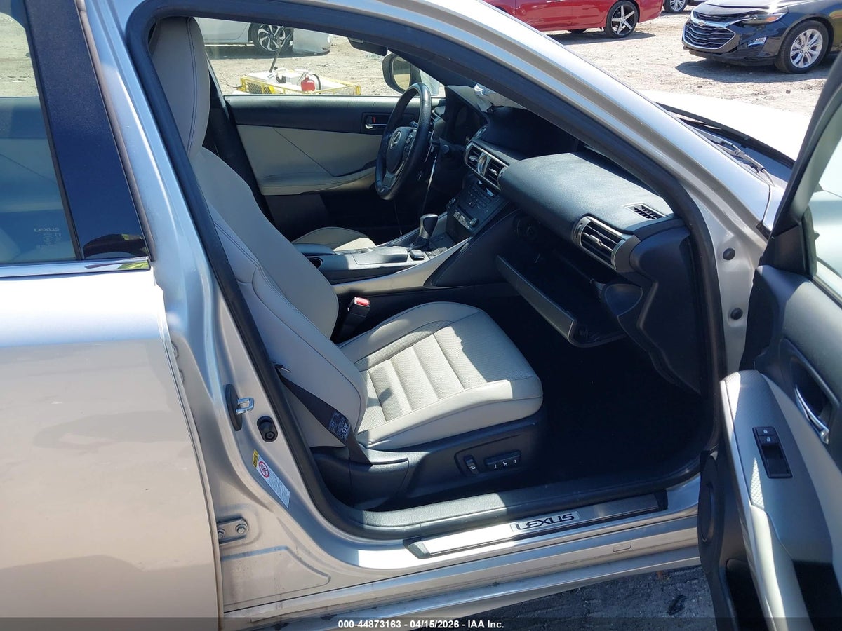 2015 LEXUS IS 250 — снимка 5