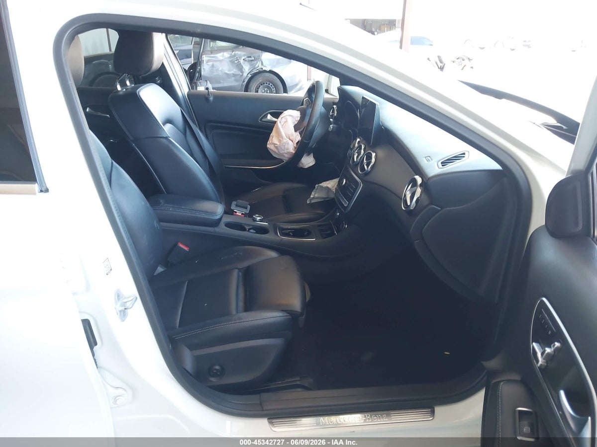 2018 MERCEDES-BENZ GLA 250 4MATIC — снимка 5