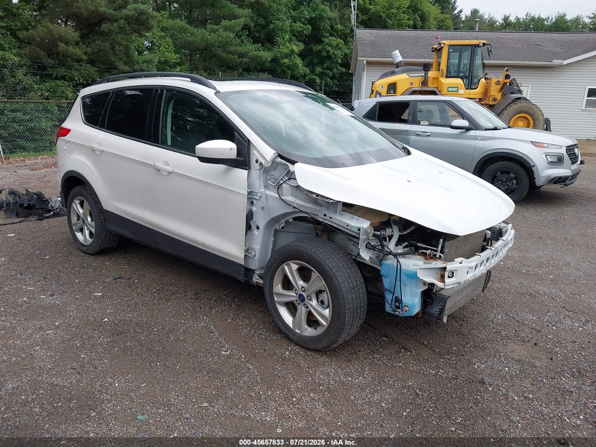 2016 FORD ESCAPE SE