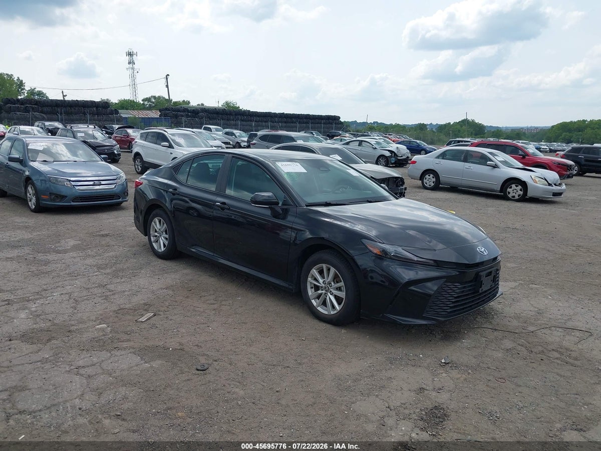 2025 TOYOTA CAMRY LE