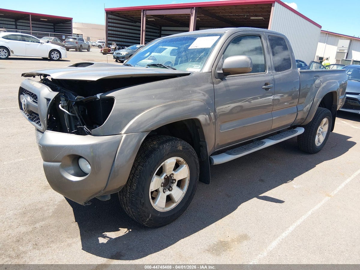 2011 TOYOTA TACOMA PRERUNNER V6 — снимка 2