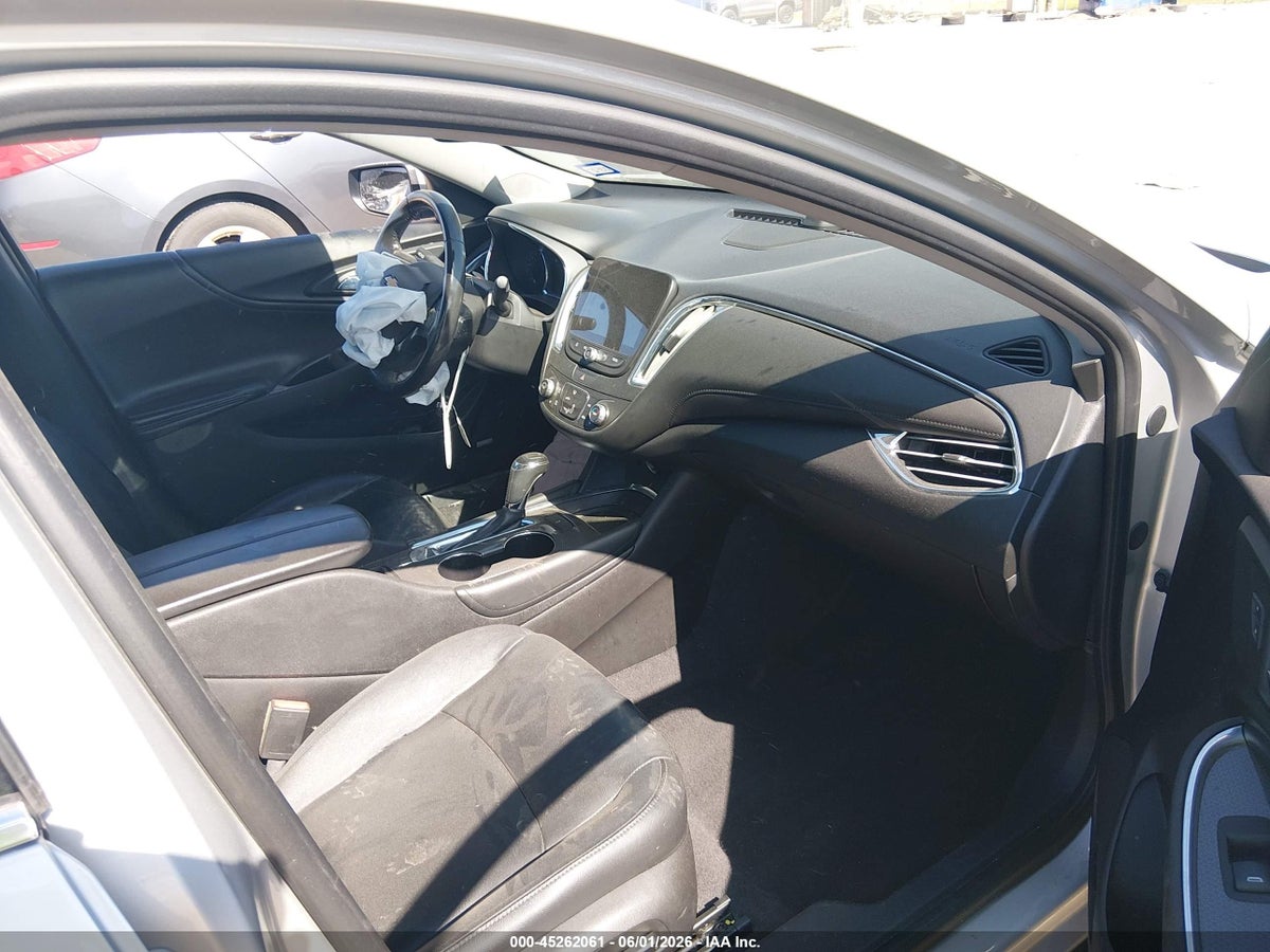 2017 CHEVROLET MALIBU 1LT — снимка 5