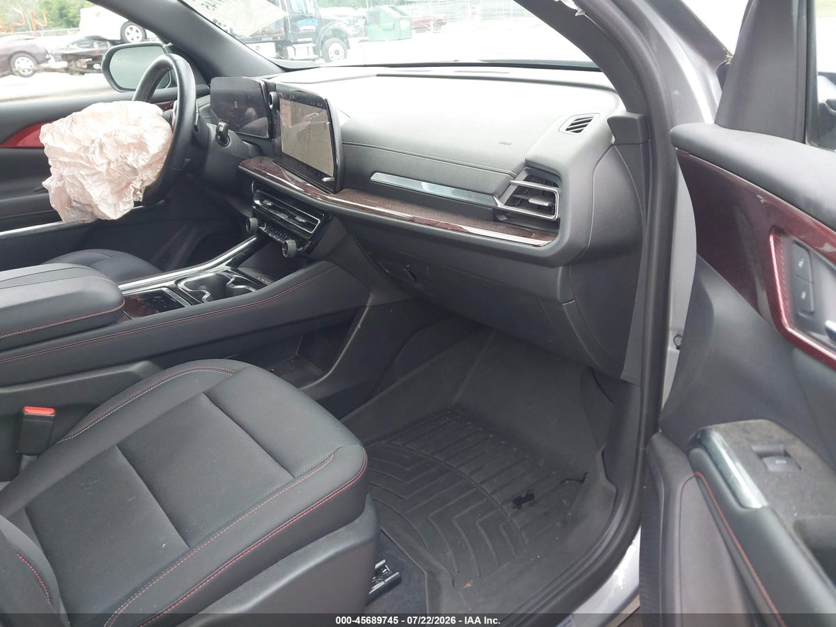 2025 CHEVROLET TRAVERSE AWD Z71 — снимка 5