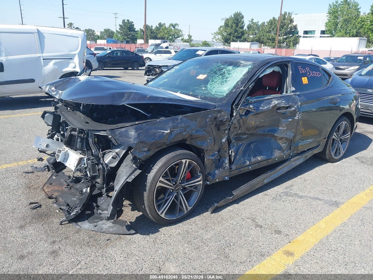 2025 GENESIS G70 3.3T RWD SPORT ADVANCED — снимка 2