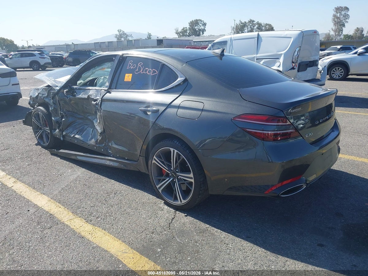 2025 GENESIS G70 3.3T RWD SPORT ADVANCED — снимка 3