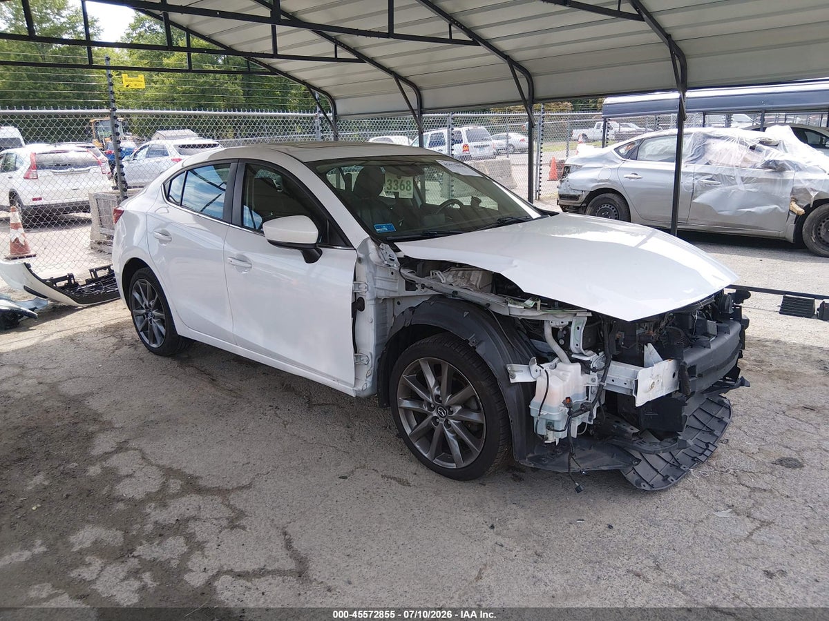 2018 MAZDA MAZDA3 TOURING
