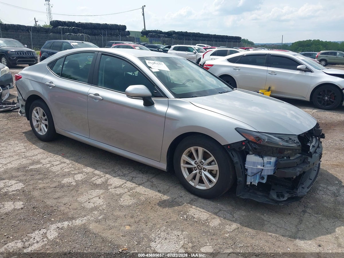 2025 TOYOTA CAMRY LE
