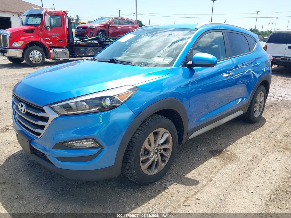 2017 HYUNDAI TUCSON SE — снимка 2