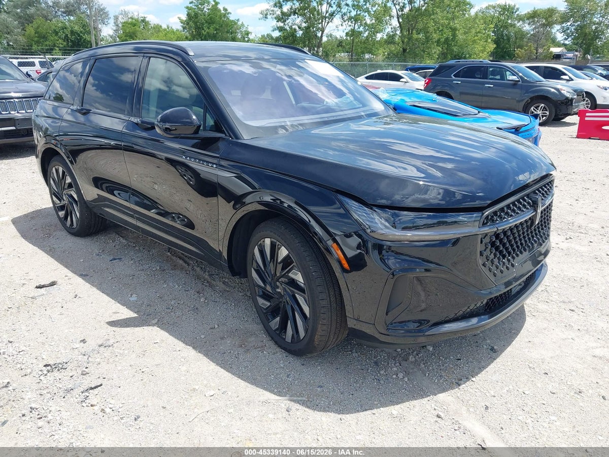 2025 LINCOLN NAUTILUS RESERVE