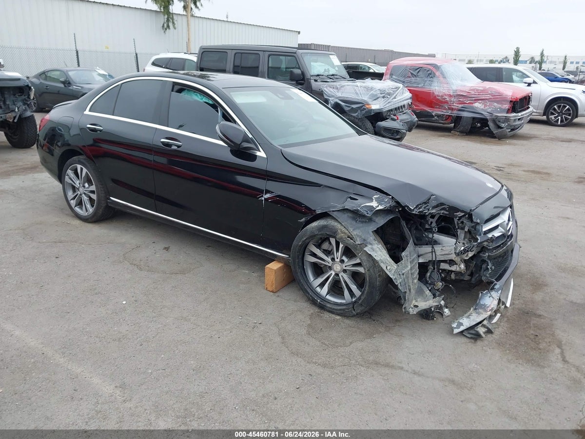 2016 MERCEDES-BENZ C 300