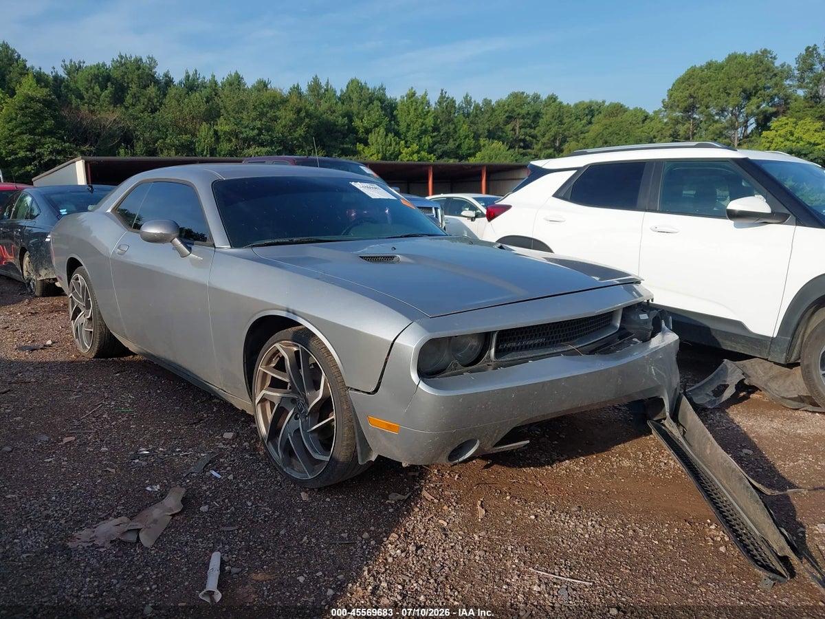 2013 DODGE CHALLENGER SXT