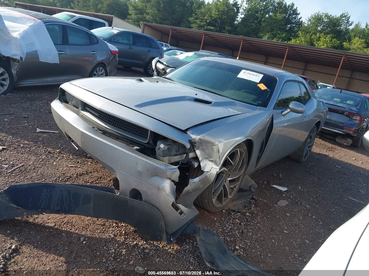 2013 DODGE CHALLENGER SXT — снимка 2