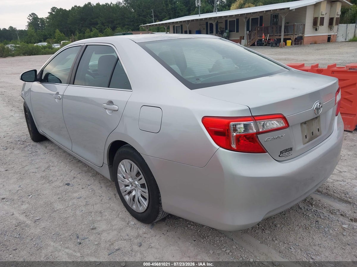 2012 TOYOTA CAMRY L — снимка 3