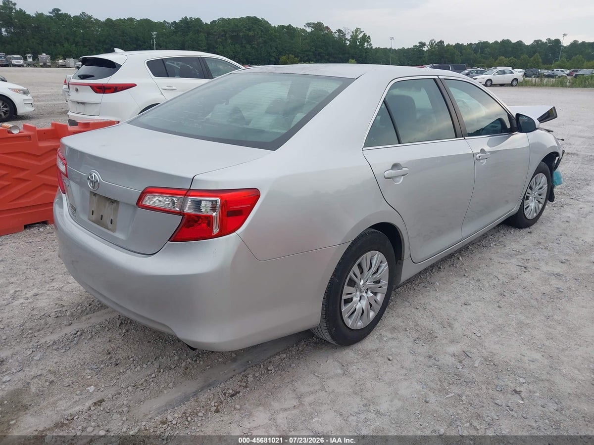 2012 TOYOTA CAMRY L — снимка 4