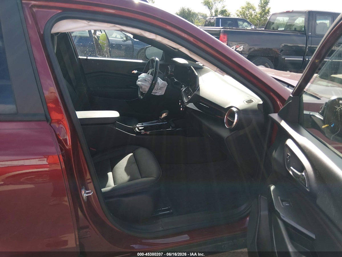 2025 CHEVROLET TRAX FWD 2RS — снимка 5