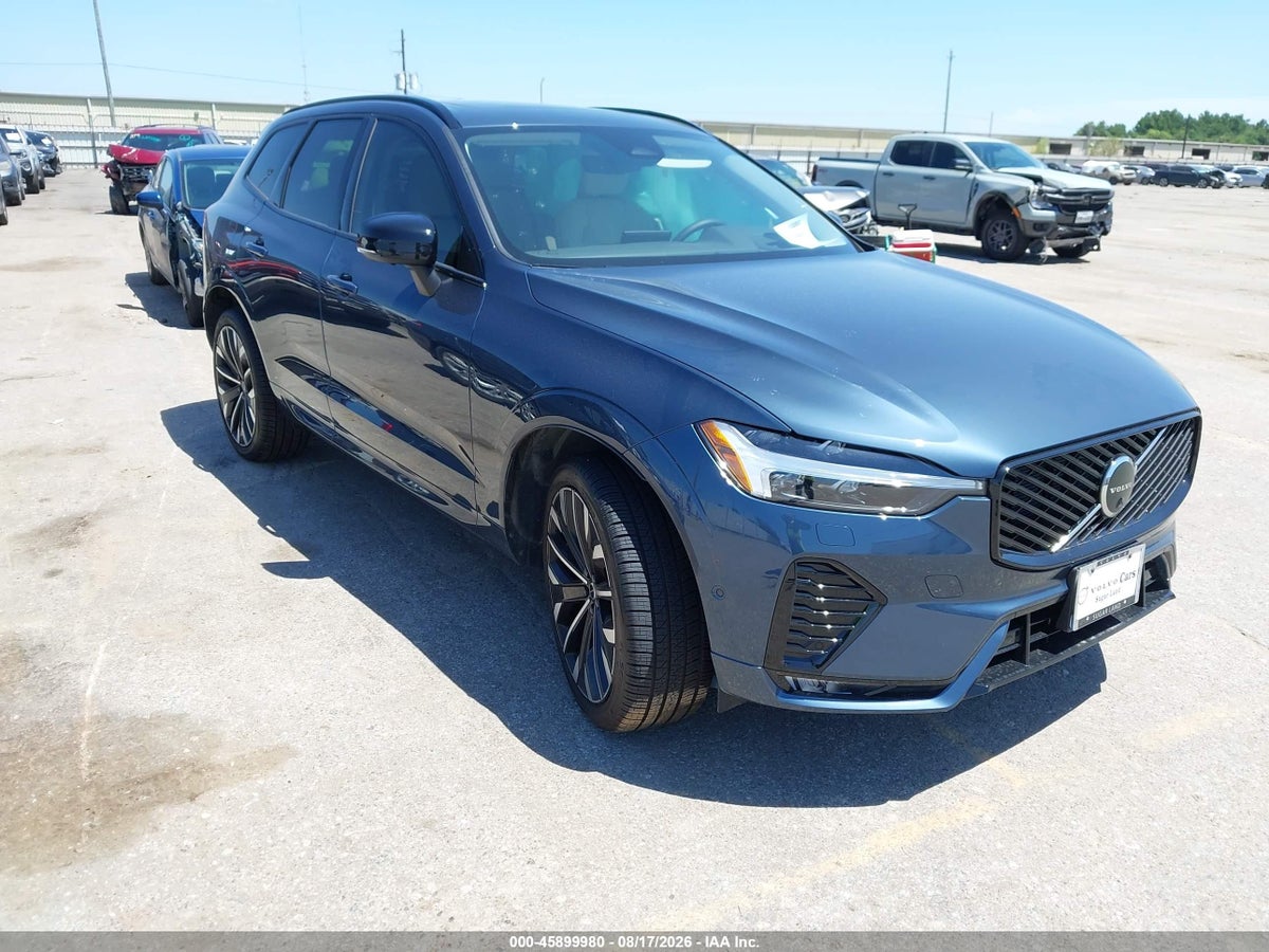 2026 VOLVO XC60 B5 ULTRA