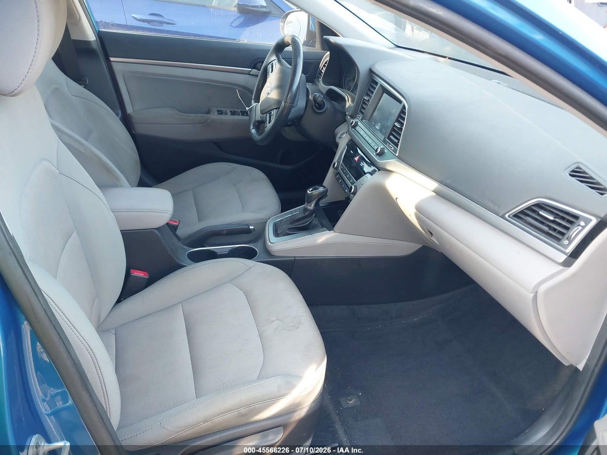 2017 HYUNDAI ELANTRA SE — снимка 5