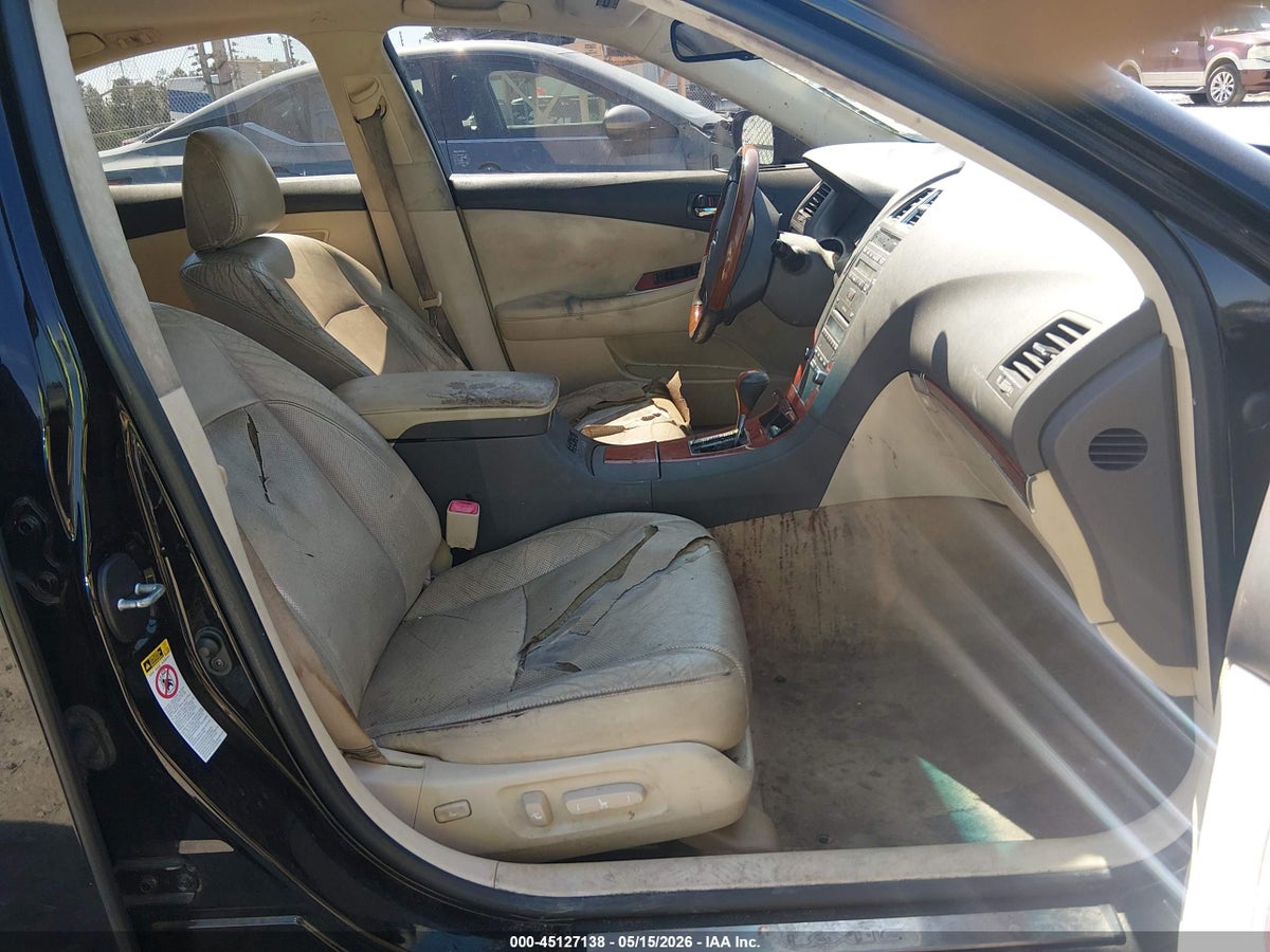 2011 LEXUS ES 350 — снимка 5