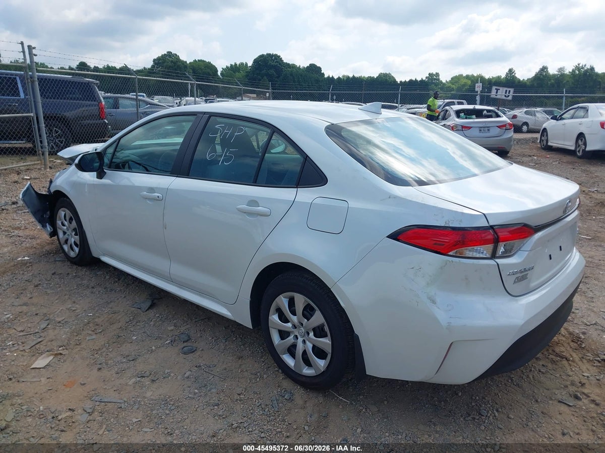 2026 TOYOTA COROLLA LE — снимка 3