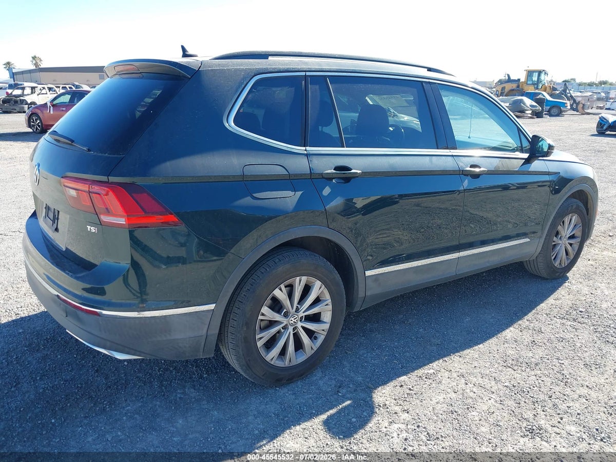 2018 VOLKSWAGEN TIGUAN 2.0T SE/2.0T SEL — снимка 4