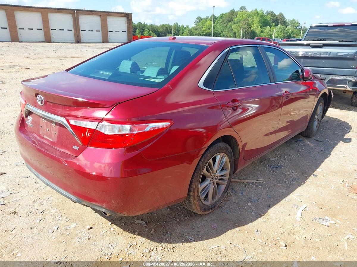 2015 TOYOTA CAMRY SE — снимка 4
