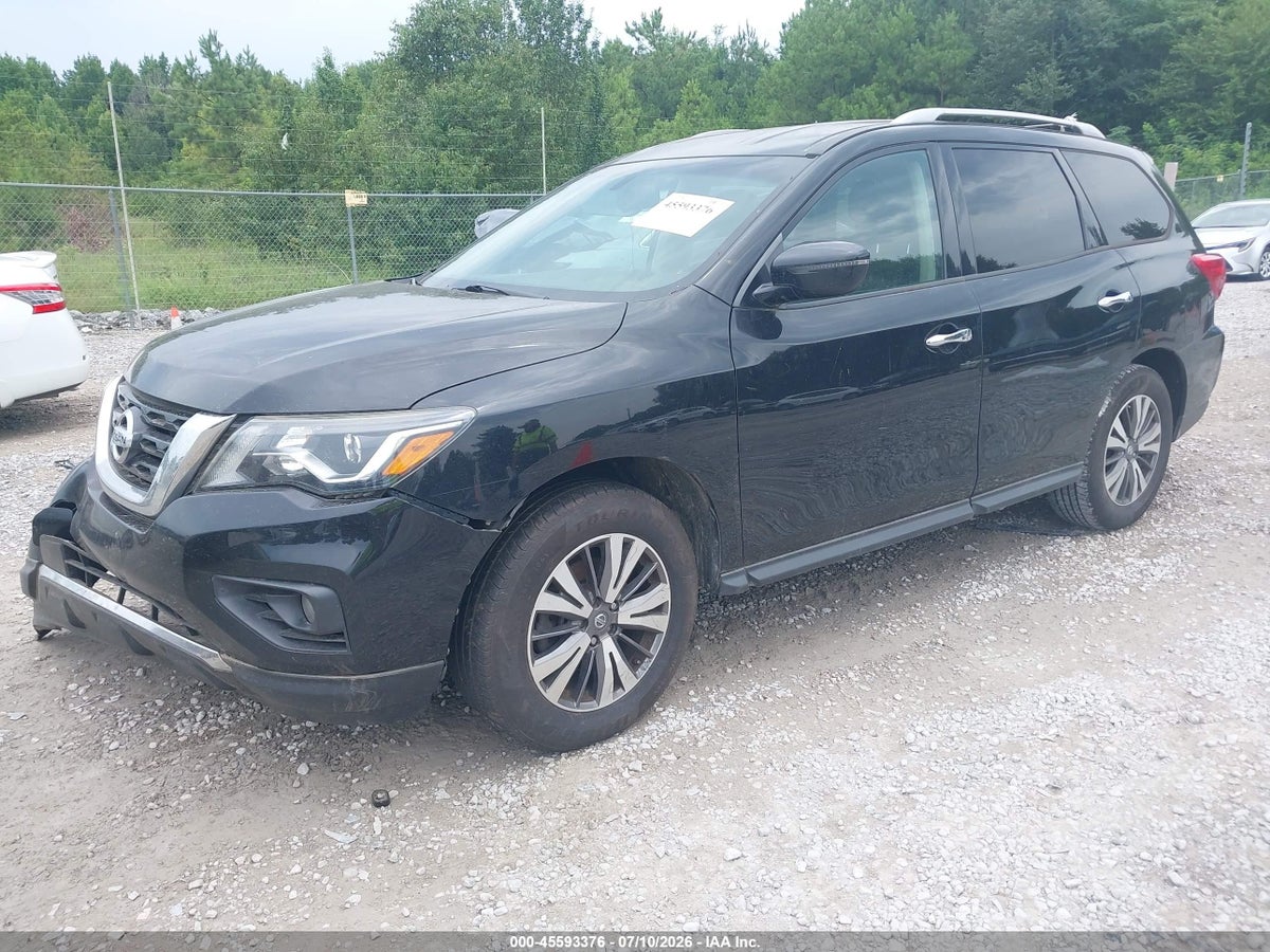 2017 NISSAN PATHFINDER SV — снимка 2
