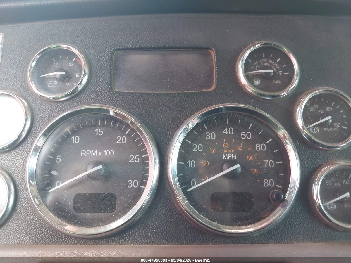 2010 PETERBILT 389 — снимка 5