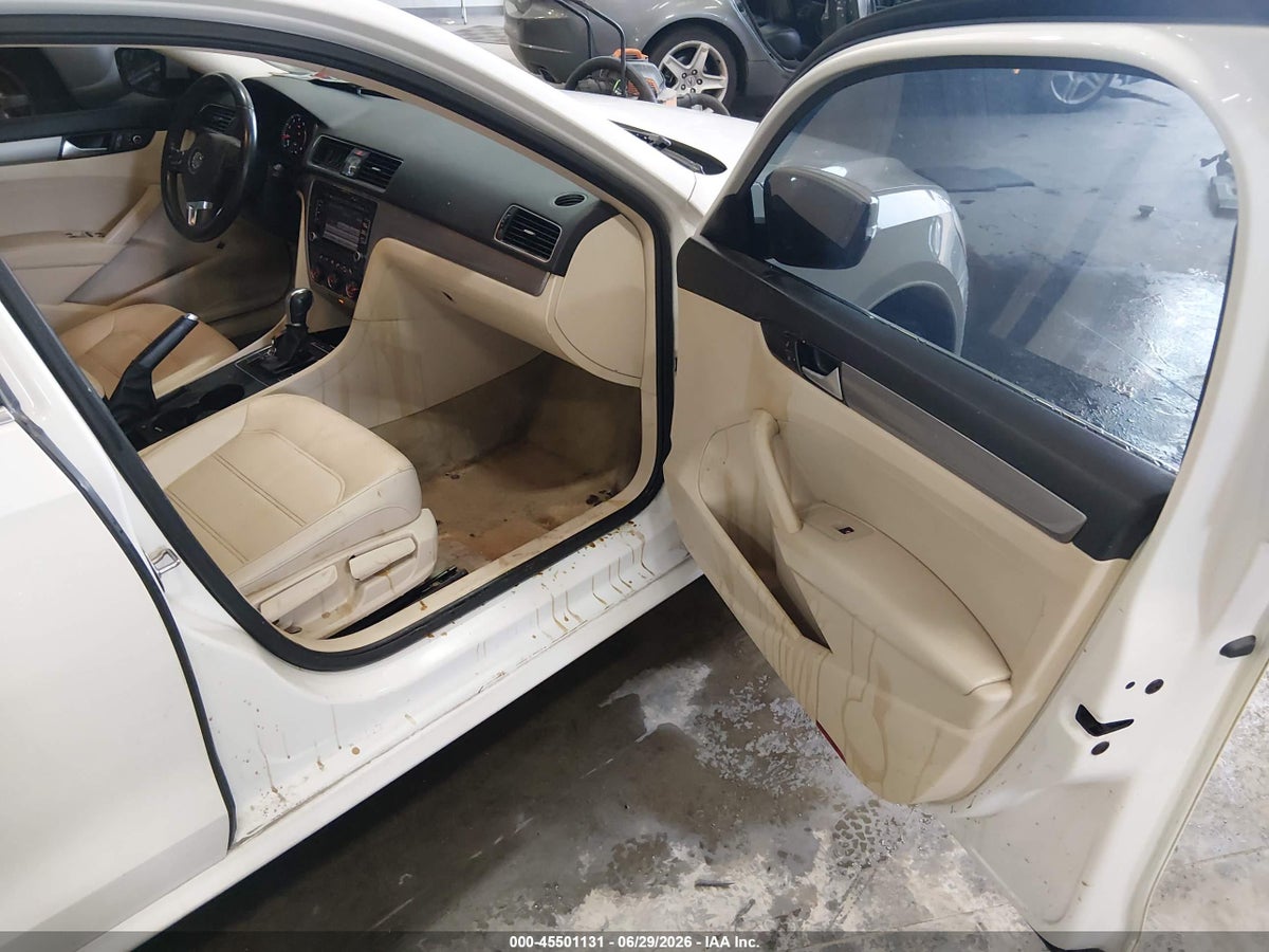 2015 VOLKSWAGEN PASSAT 1.8T LIMITED EDITION — снимка 5