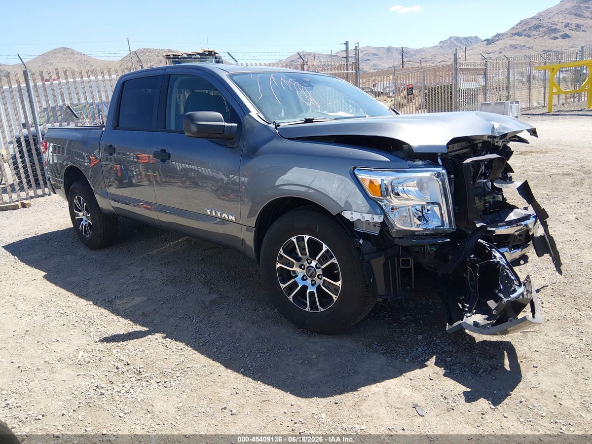 2024 NISSAN TITAN SV 4X2