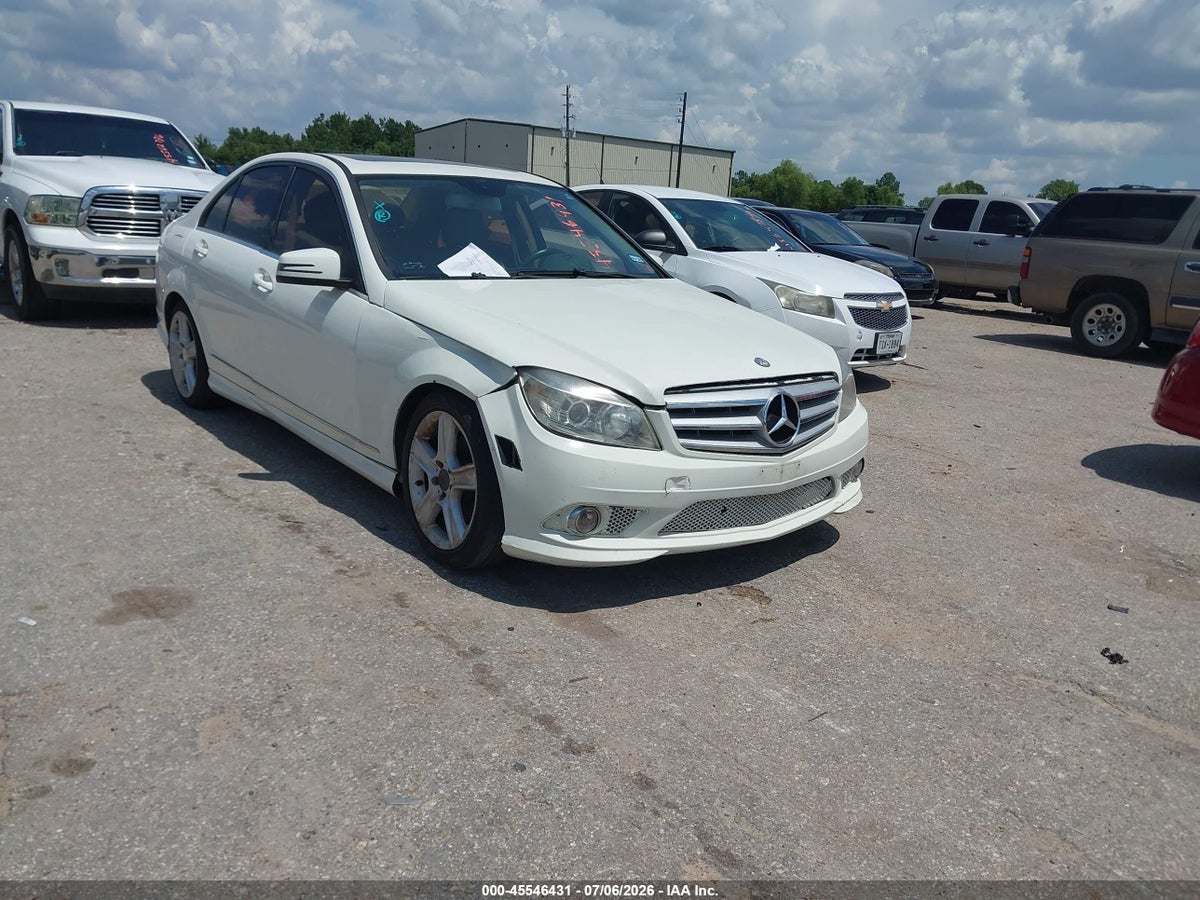 2010 MERCEDES-BENZ C 300 LUXURY/SPORT