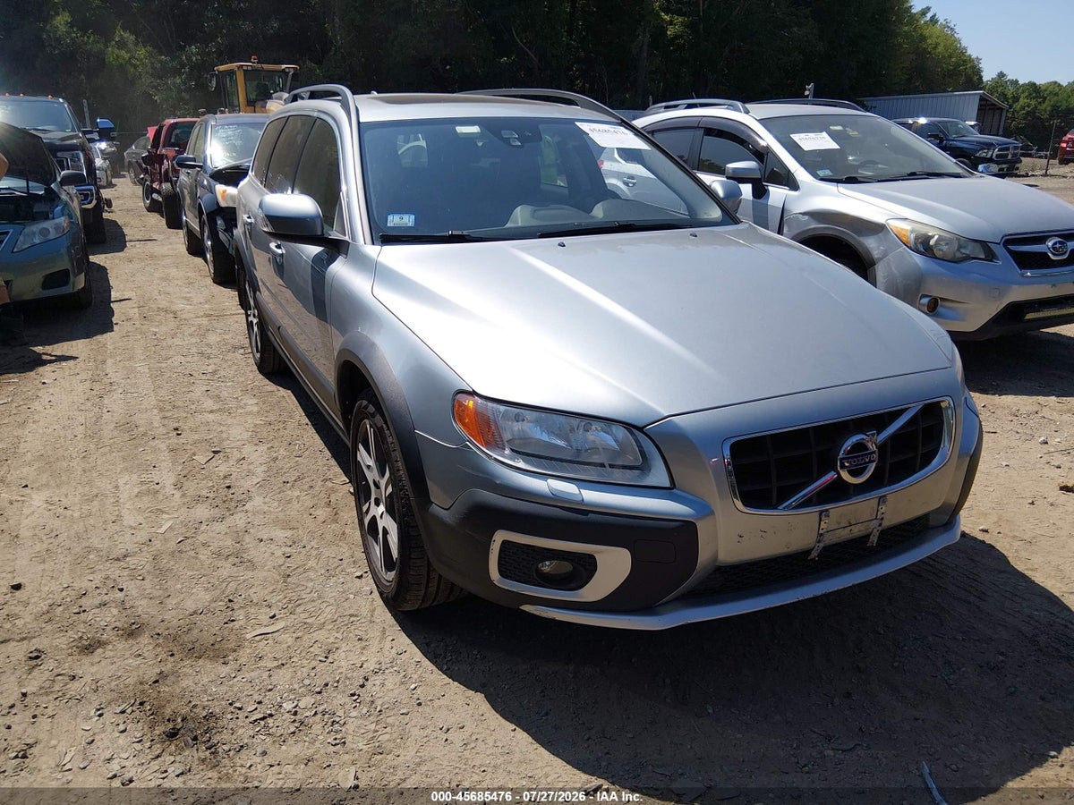 2013 VOLVO XC70 T6/T6 PLATINUM/T6 PREMIER PLUS