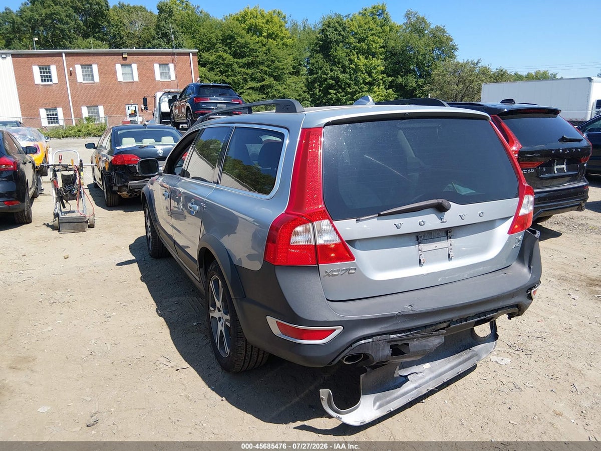 2013 VOLVO XC70 T6/T6 PLATINUM/T6 PREMIER PLUS — снимка 3