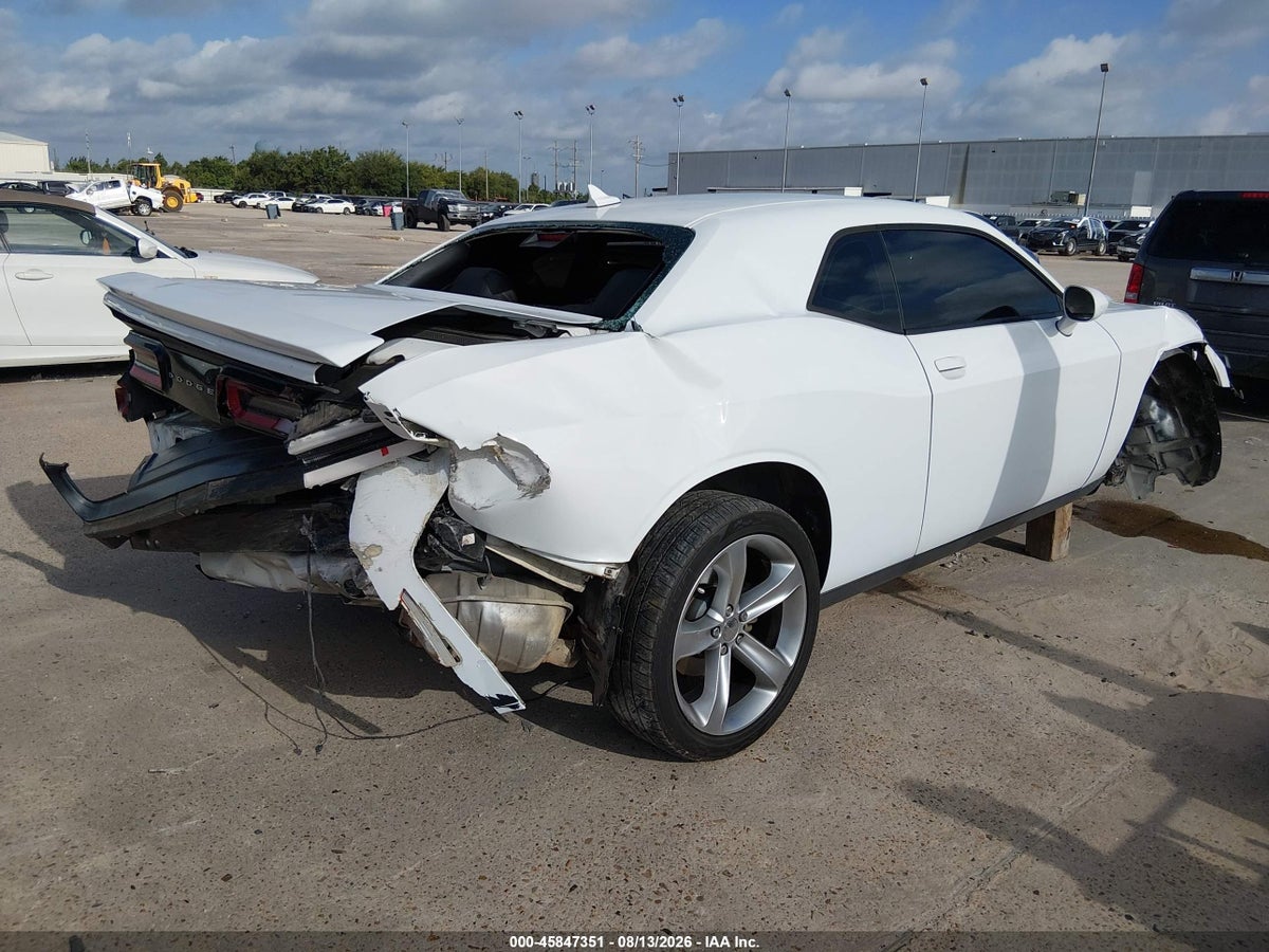 2015 DODGE CHALLENGER SXT — снимка 4