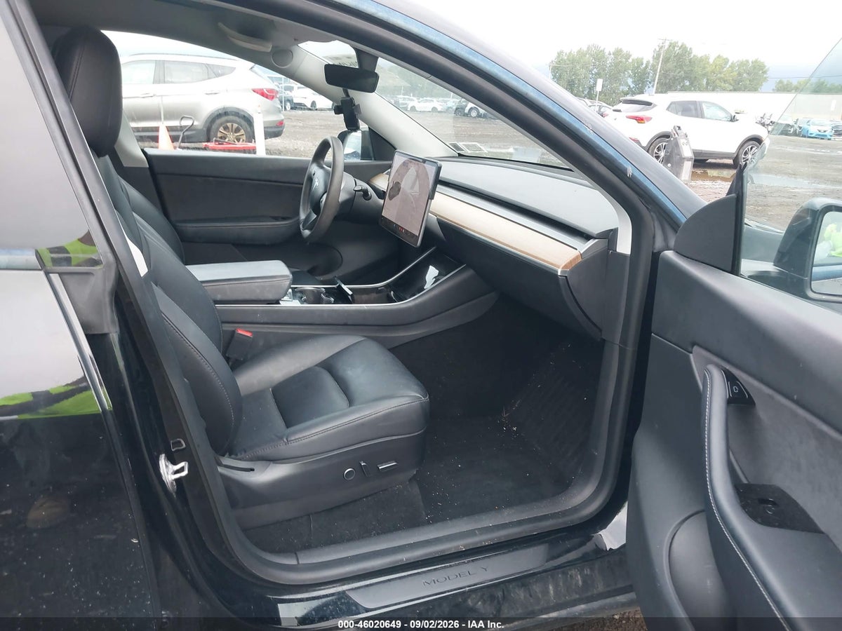2021 TESLA MODEL Y LONG RANGE DUAL MOTOR ALL-WHEEL DRIVE — снимка 5