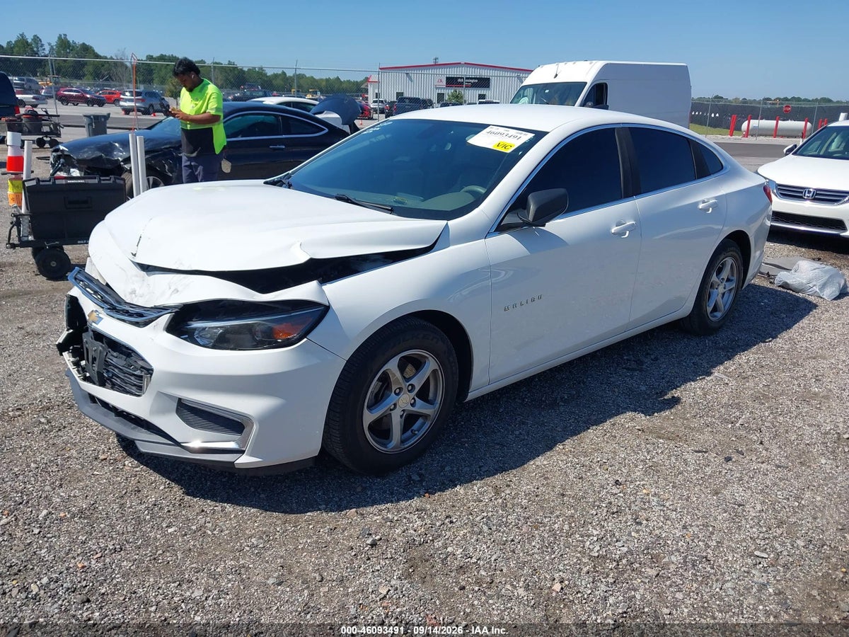 2017 CHEVROLET MALIBU LS — снимка 2