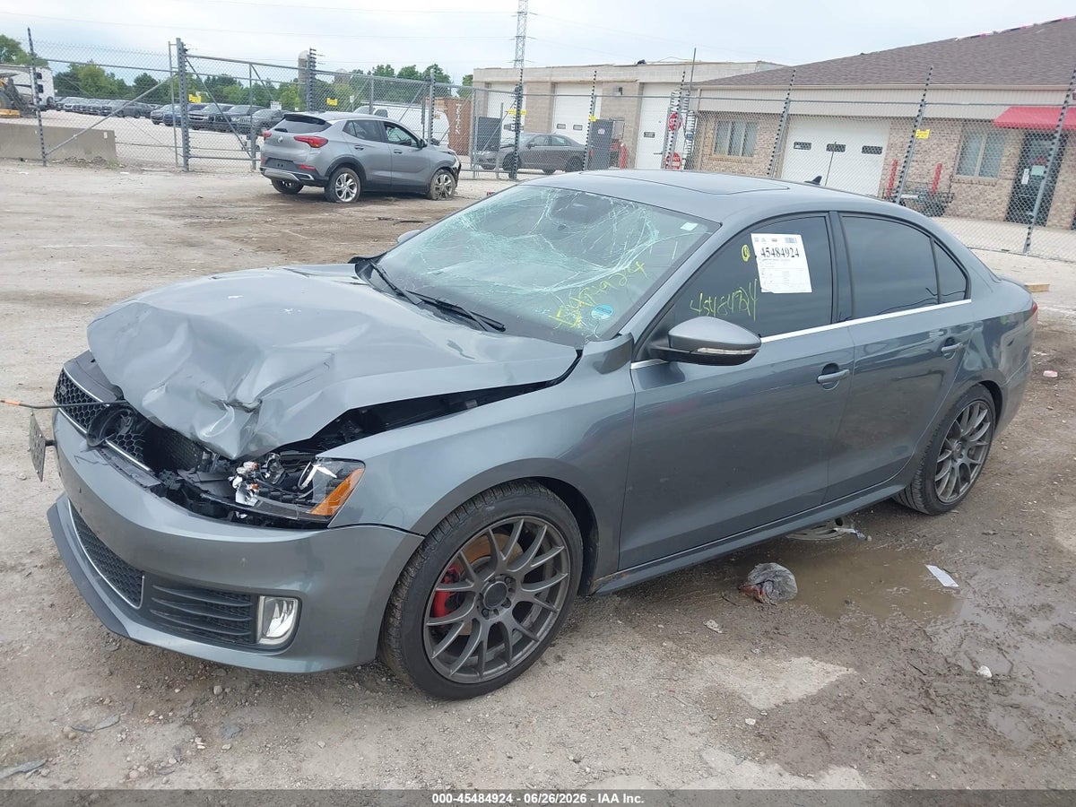 2013 VOLKSWAGEN JETTA GLI AUTOBAHN W/NAV — снимка 2