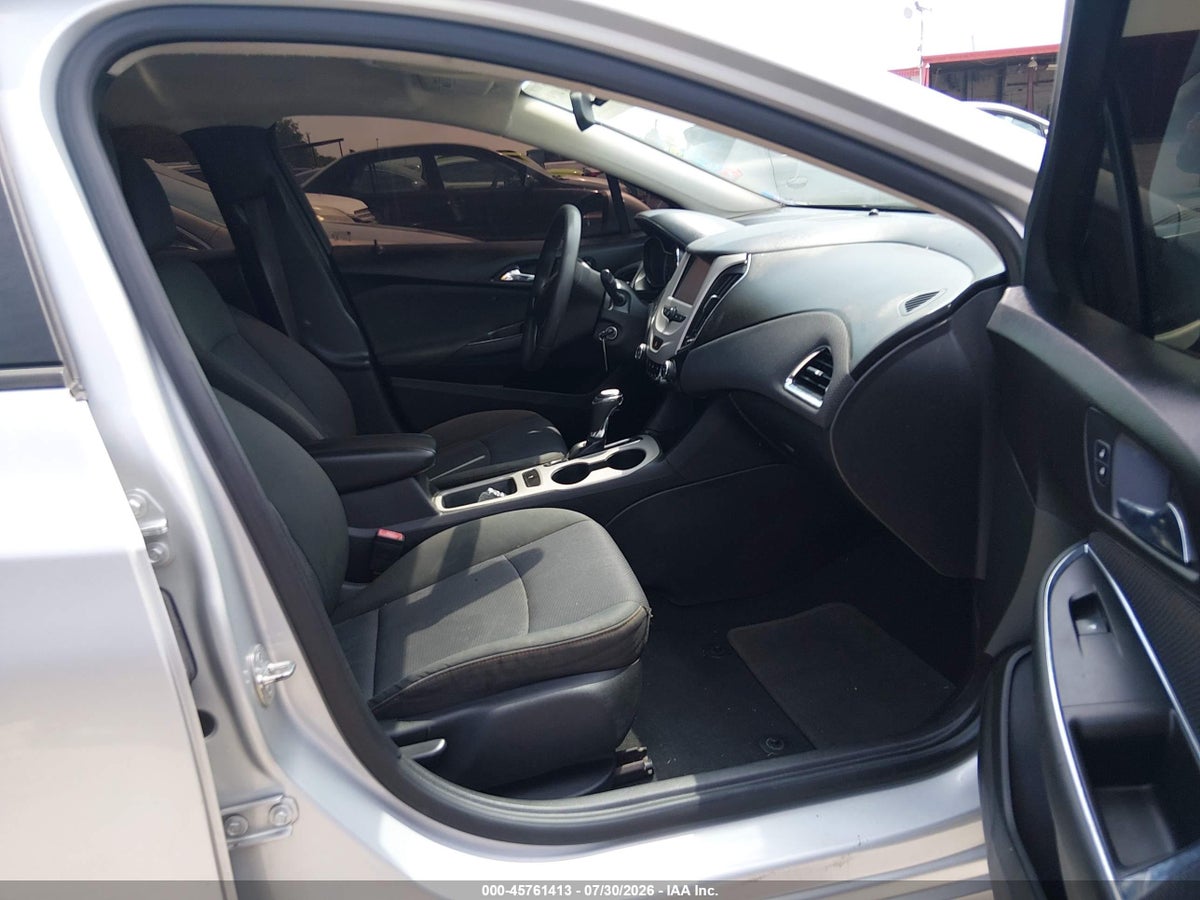 2017 CHEVROLET CRUZE LS AUTO — снимка 5