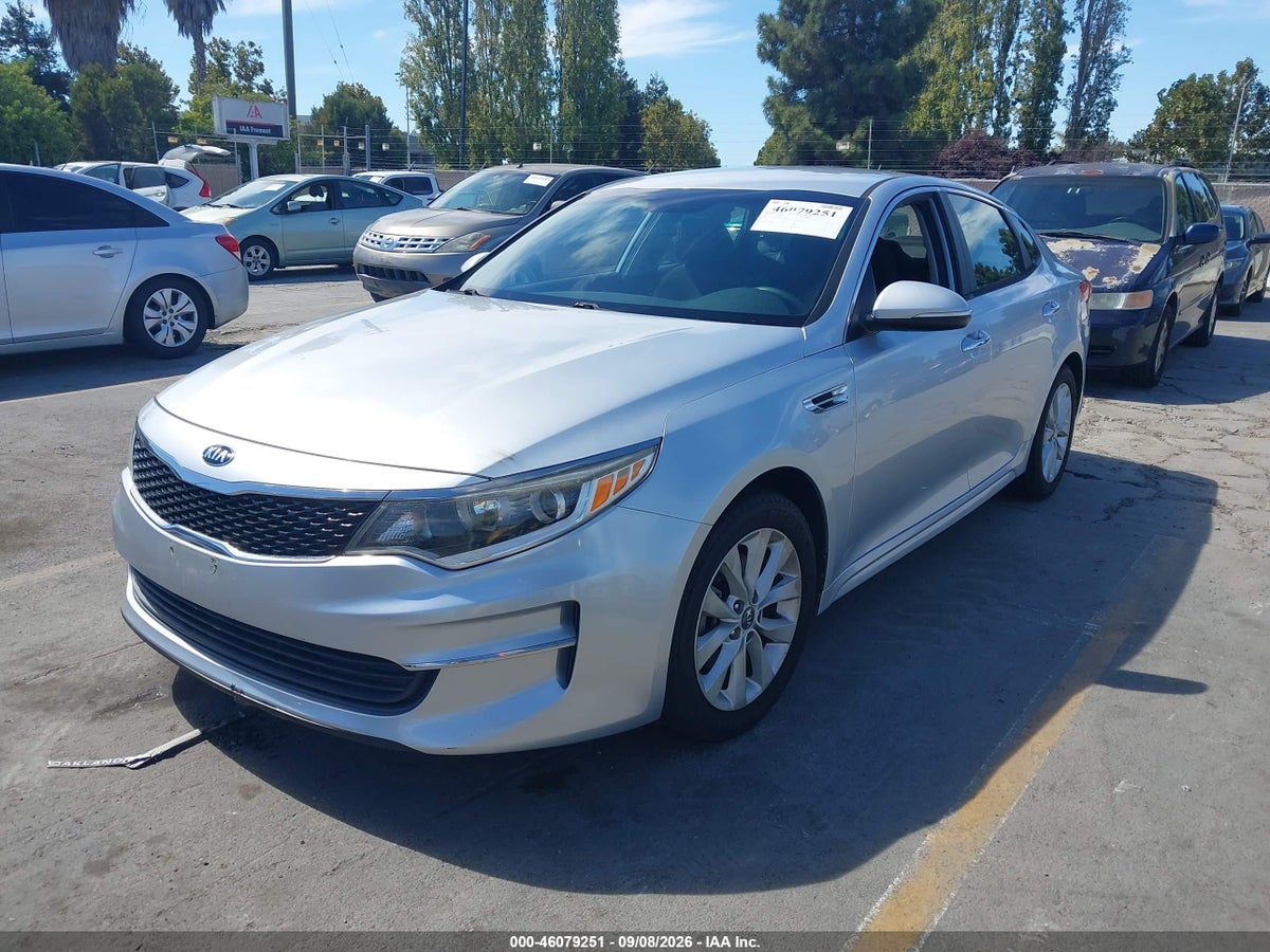 2016 KIA OPTIMA LX — снимка 2
