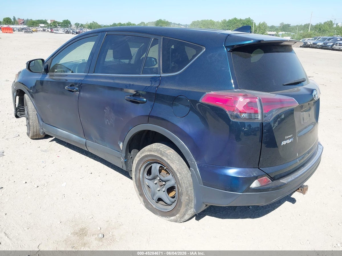 2018 TOYOTA RAV4 LE — снимка 3