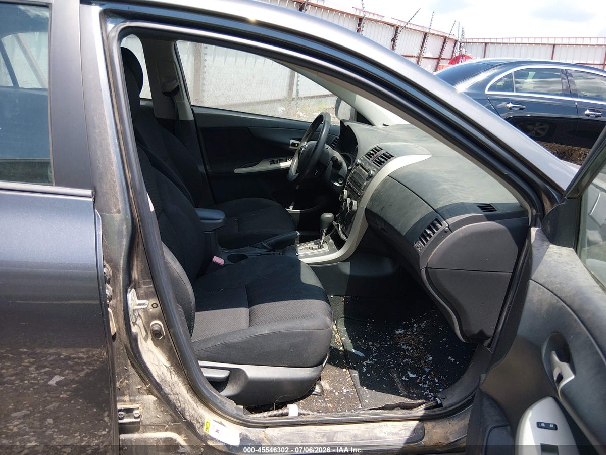 2011 TOYOTA COROLLA S — снимка 5