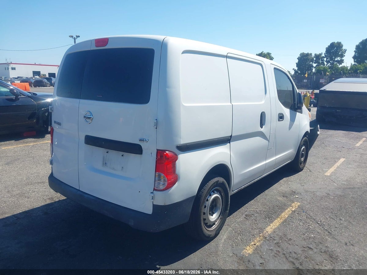 2013 NISSAN NV200 SV — снимка 4