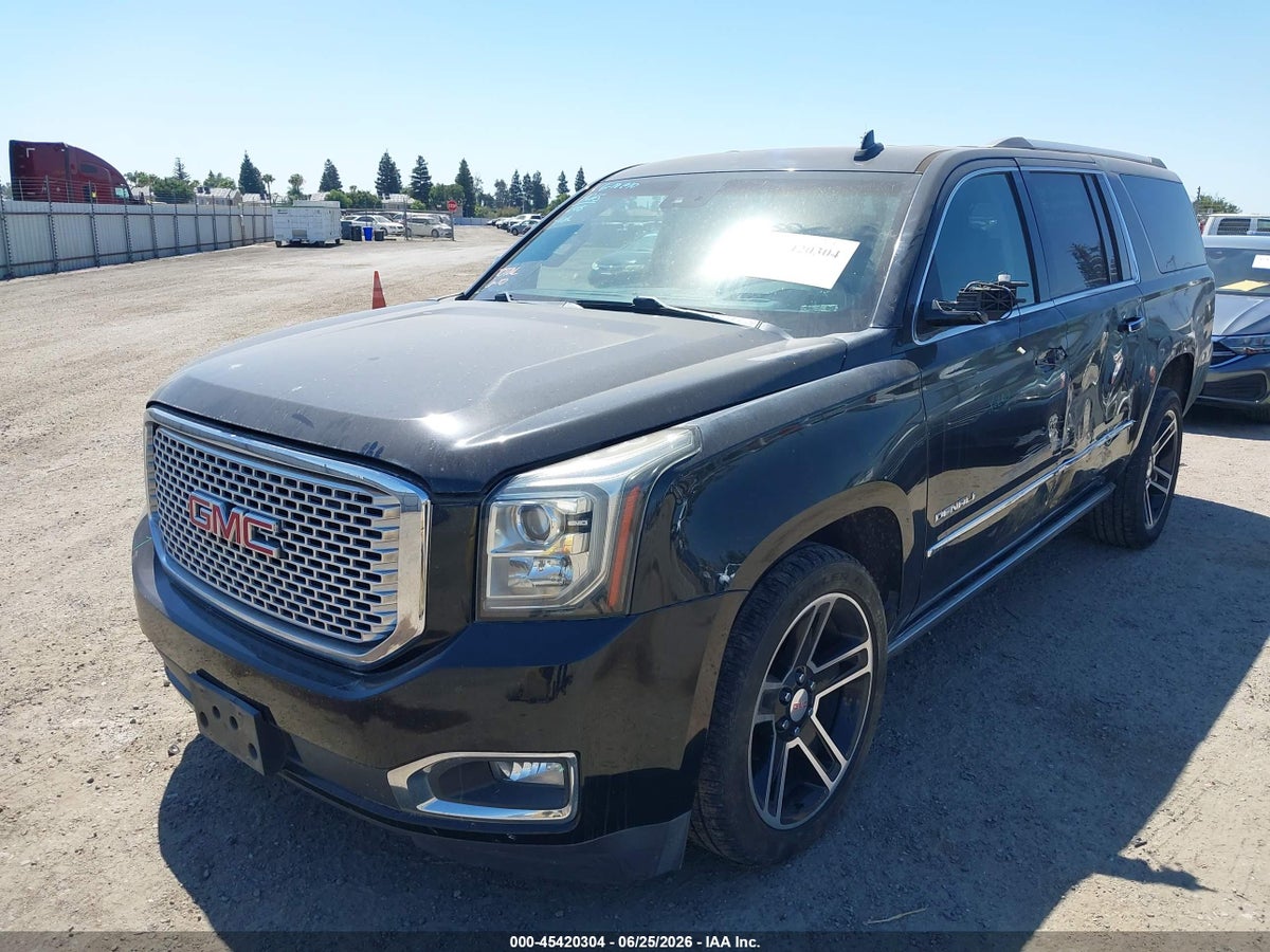 2015 GMC YUKON XL 1500 DENALI — снимка 2