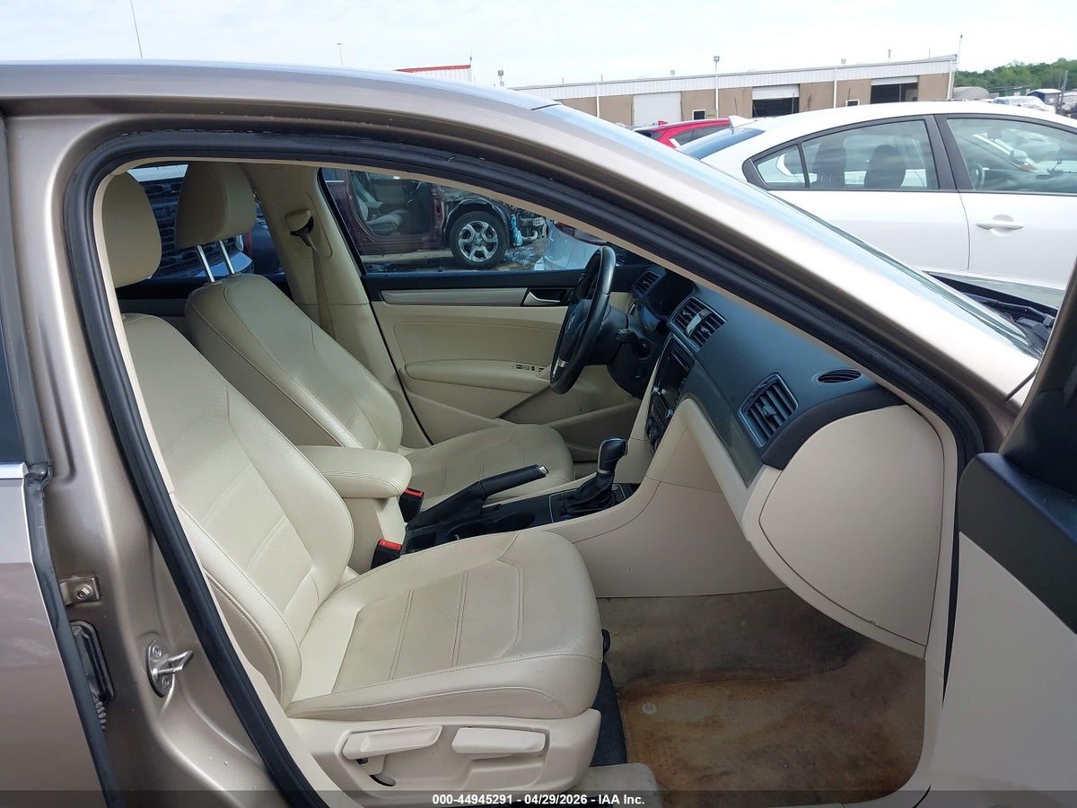 2015 VOLKSWAGEN PASSAT 1.8T LIMITED EDITION — снимка 5