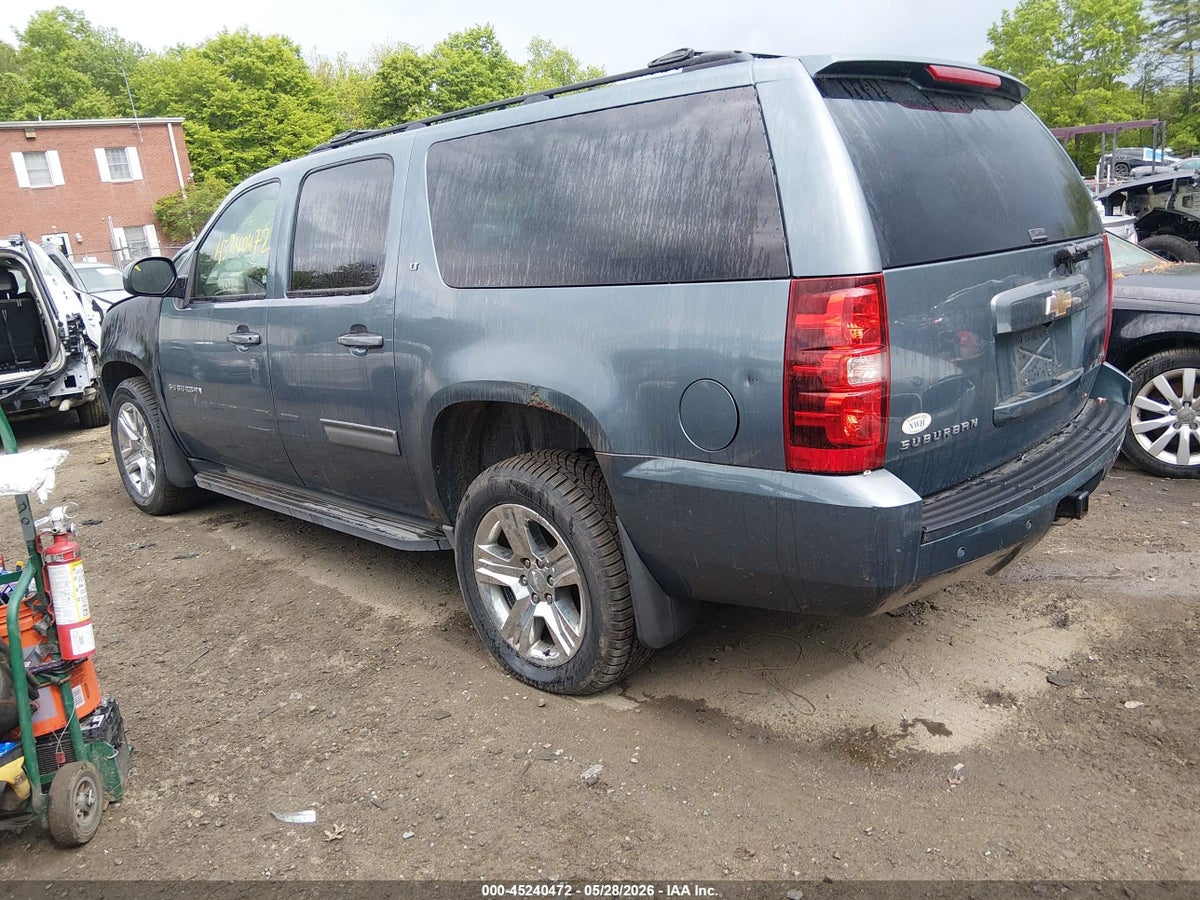 2010 CHEVROLET SUBURBAN 1500 LT1 — снимка 3