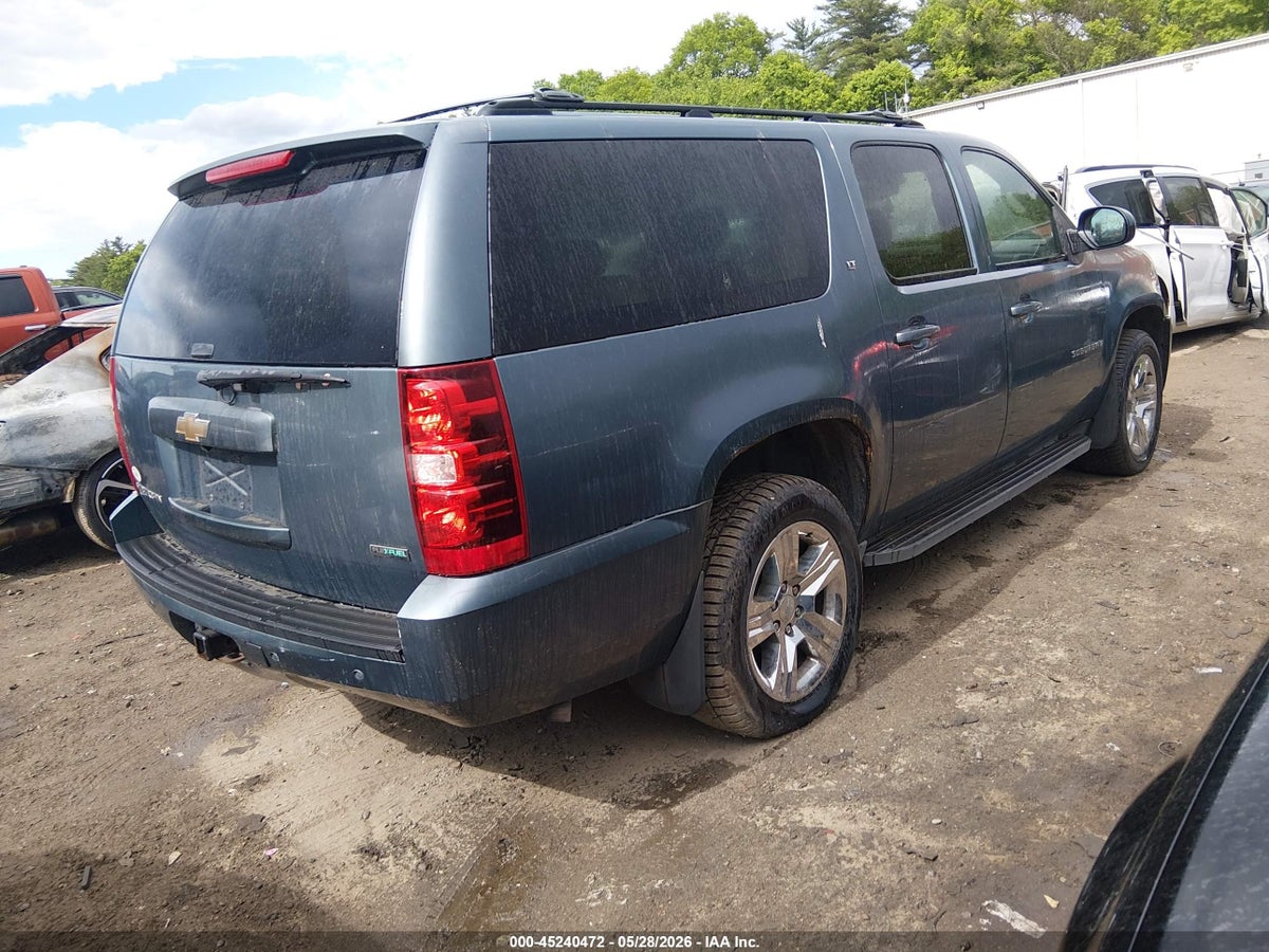 2010 CHEVROLET SUBURBAN 1500 LT1 — снимка 4