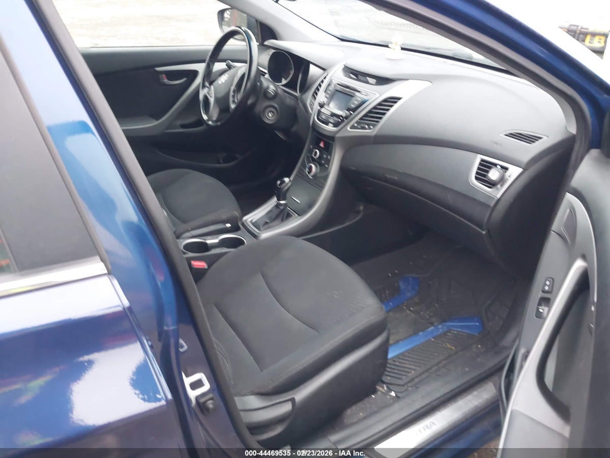 2015 HYUNDAI ELANTRA SE — снимка 5