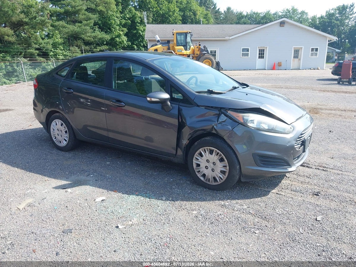 2015 FORD FIESTA SE