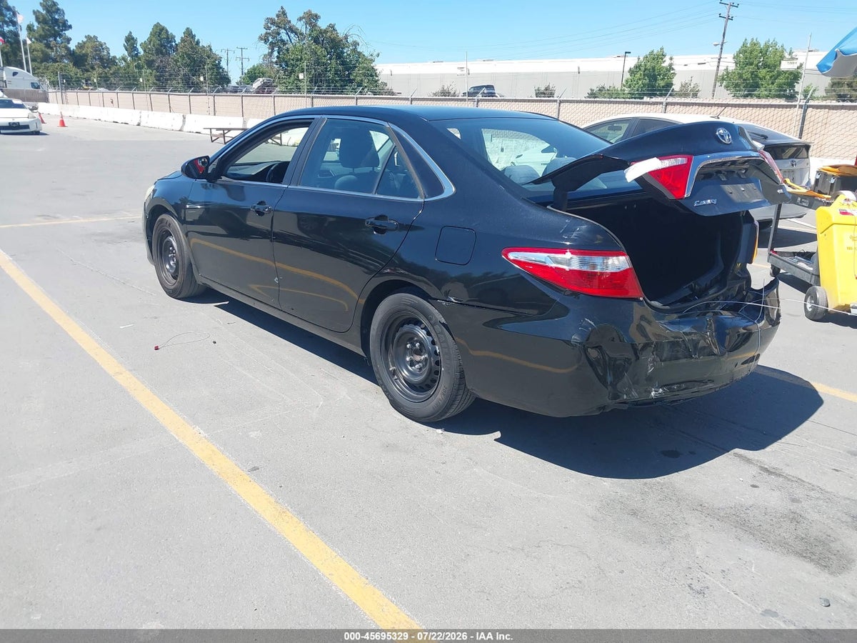 2015 TOYOTA CAMRY LE — снимка 3