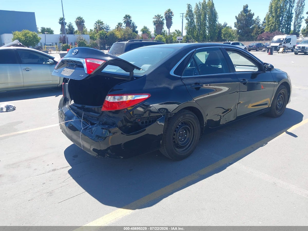 2015 TOYOTA CAMRY LE — снимка 4
