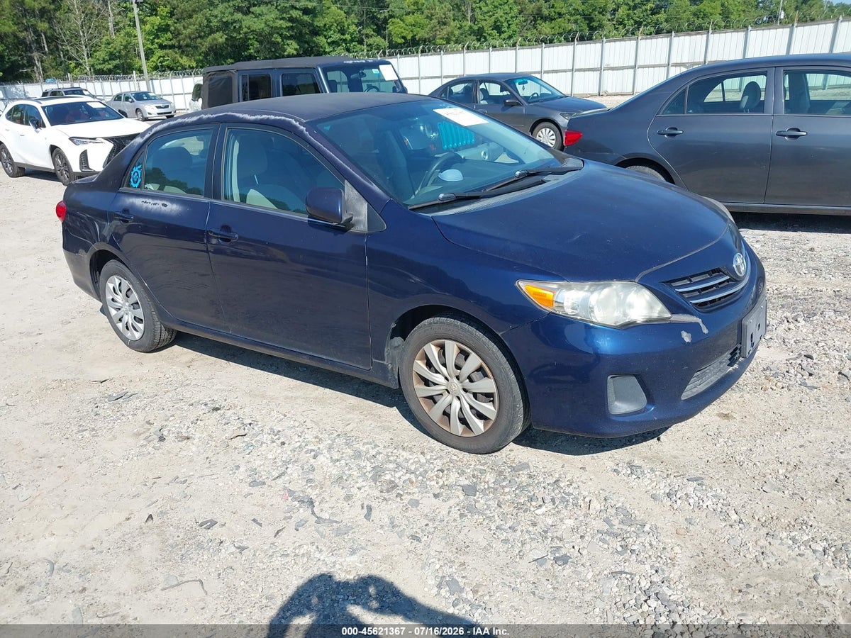 2013 TOYOTA COROLLA LE